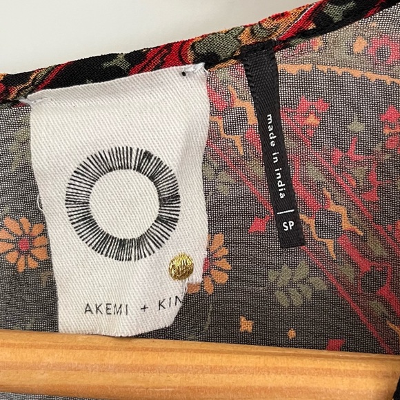 Akemi Kin Embroidered Beaded Boho Tunic Dress - Picture 15 of 16